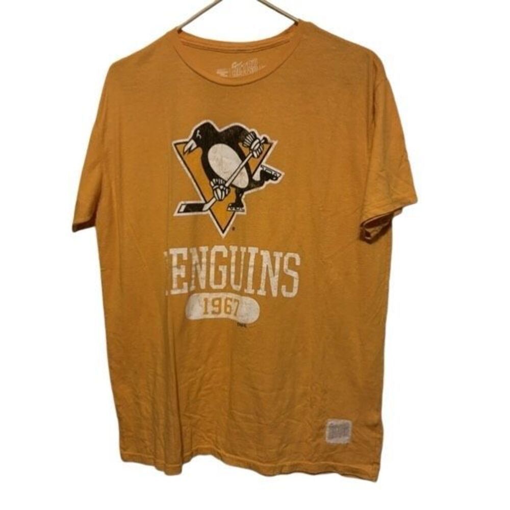 Pittsburgh Penguins Size Large T-Shirt
